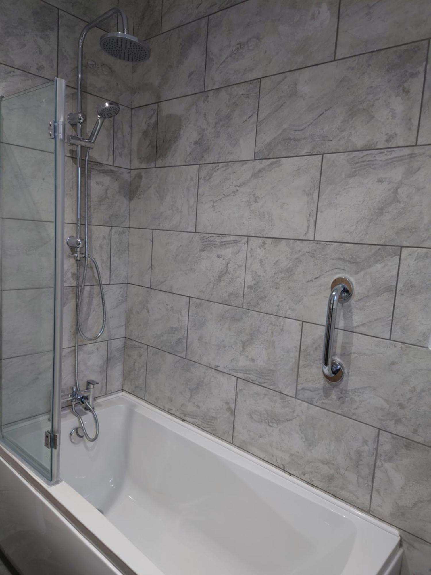 Newly Renovated 2-Bed Bungalow Бат Экстерьер фото